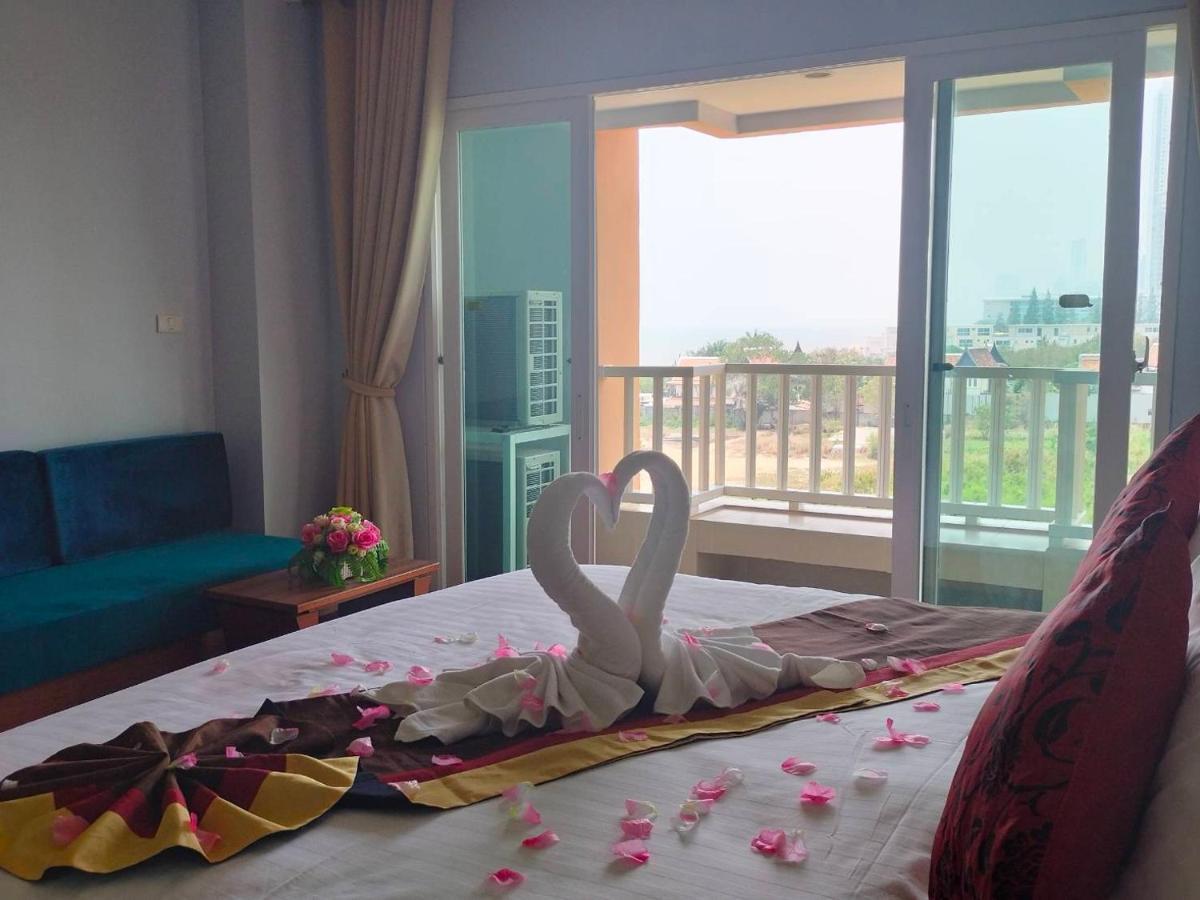 נה ג'ומטיין Saisawan Beach Luxury Hotel מראה חיצוני תמונה