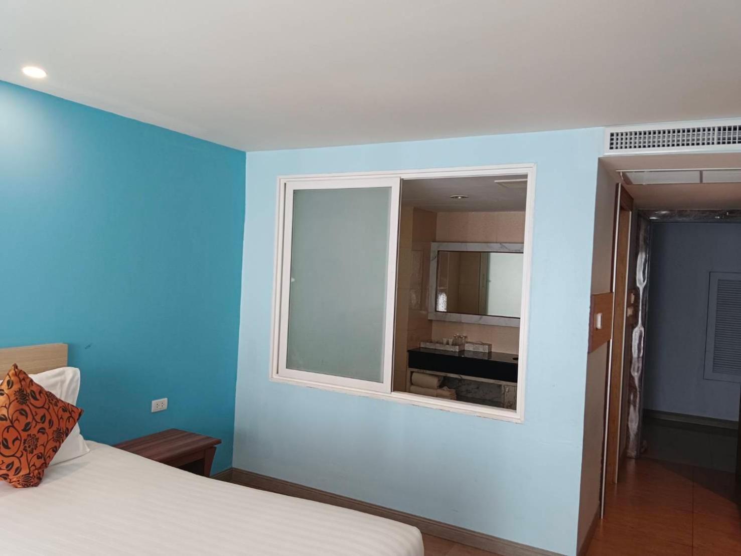 נה ג'ומטיין Saisawan Beach Luxury Hotel מראה חיצוני תמונה