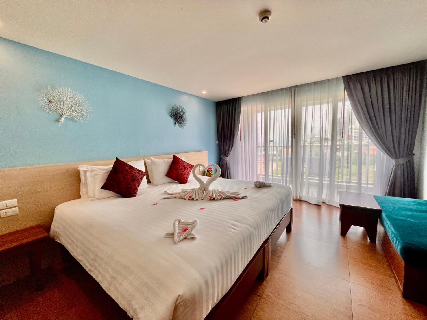 נה ג'ומטיין Saisawan Beach Luxury Hotel מראה חיצוני תמונה