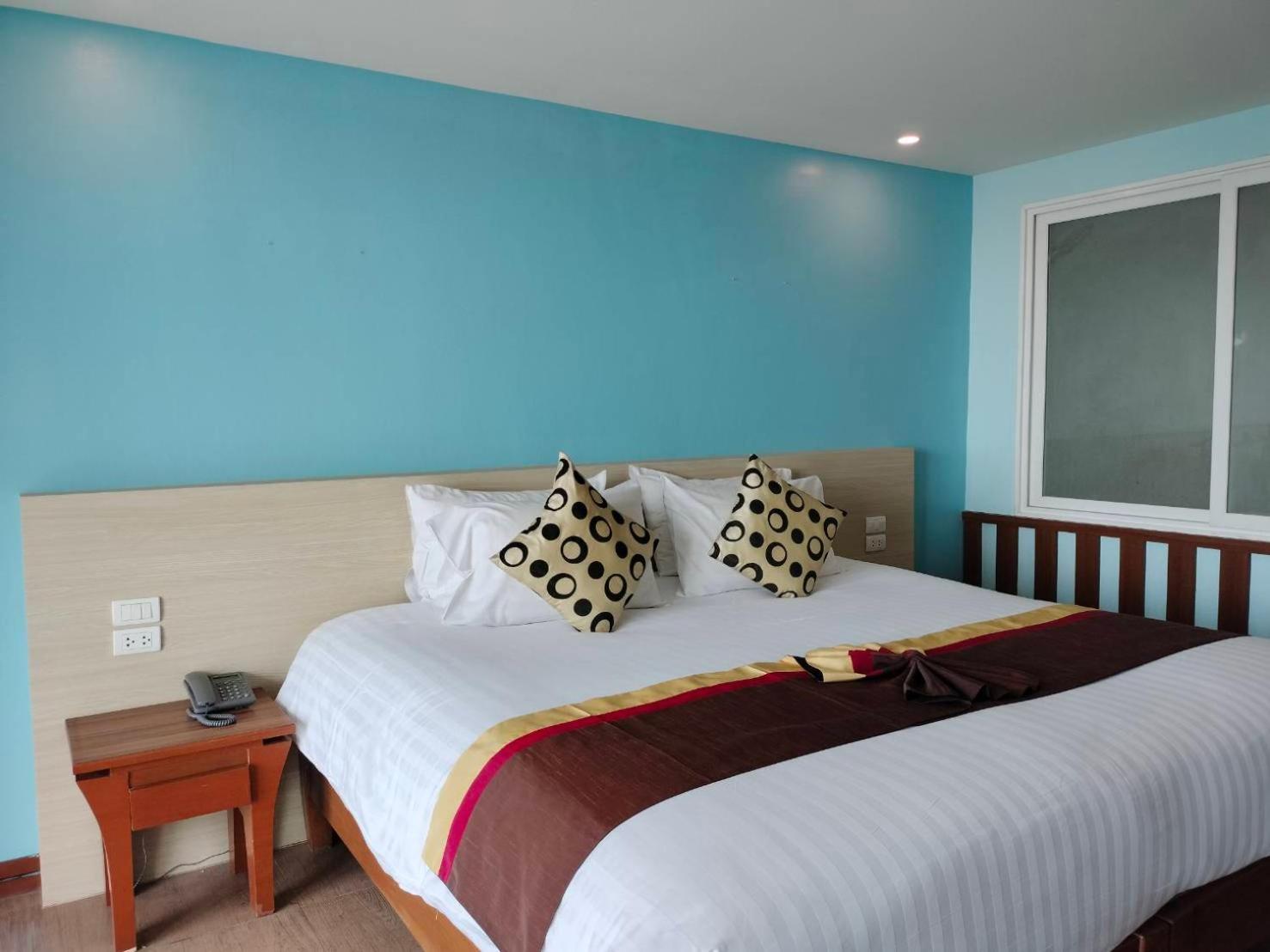 נה ג'ומטיין Saisawan Beach Luxury Hotel מראה חיצוני תמונה